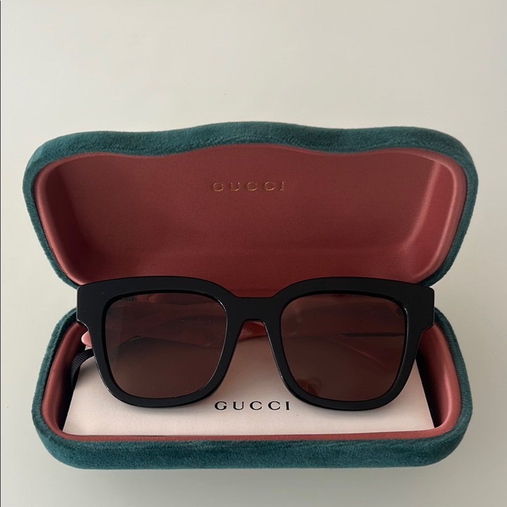 Gucci Black Square Sunglasses